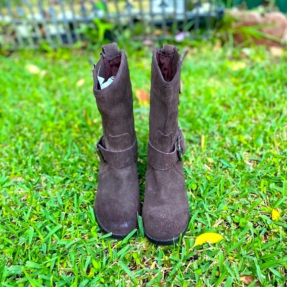 Dolce Vita Leather Western Boots - Picture 6 of 9